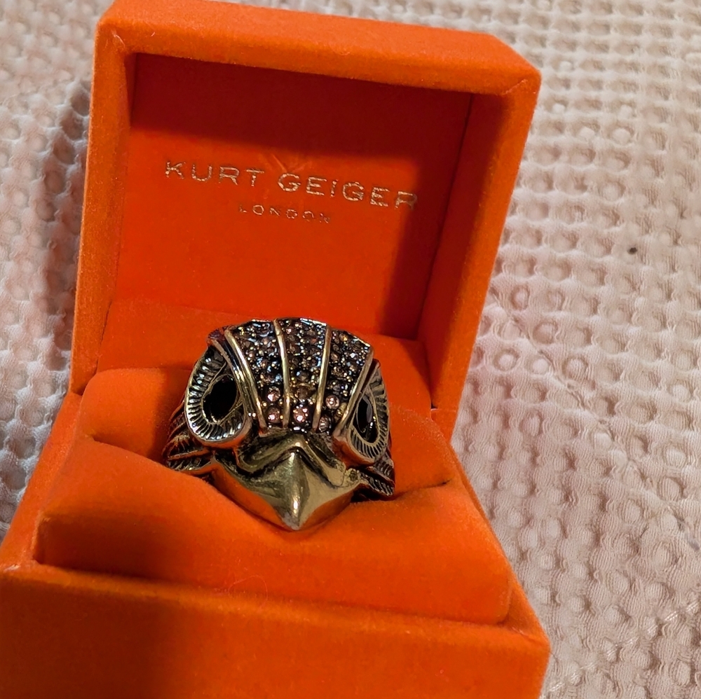Kurt Geiger Ring